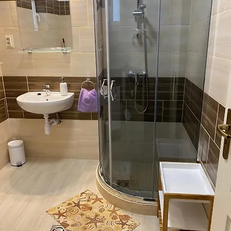 Apartament Levendula Vendeghaz Hajduboszormeny